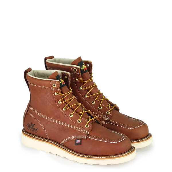 THOROGOOD American Heritage – 6″ Tobacco Moc Toe – MAXWear Wedge™ 814-4200